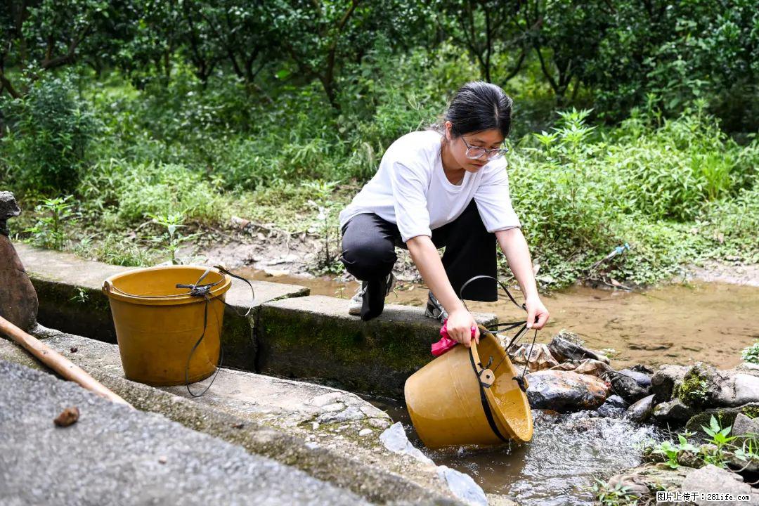 全网追的“扁担女孩”，找了一份暑假工，时薪12元 - 湖州生活资讯 - 湖州28生活网 huzhou.28life.com